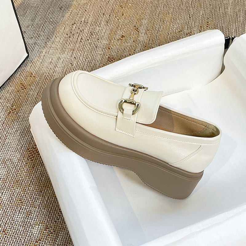 Leather Loafers With Chain