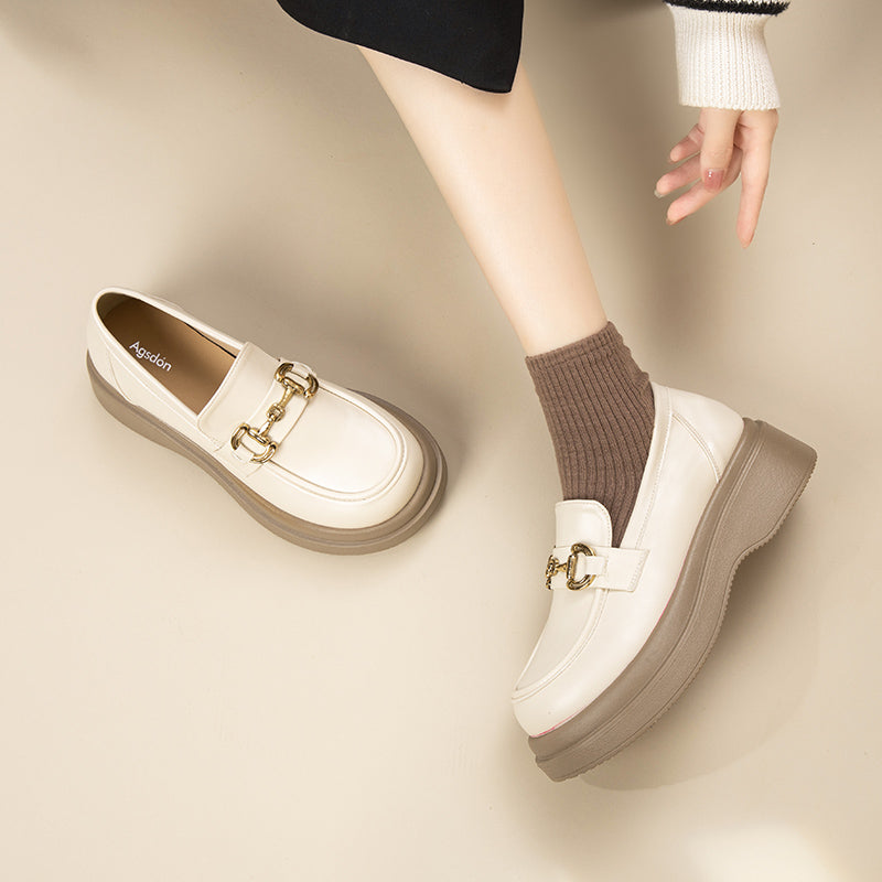 Leather Loafers With Chain