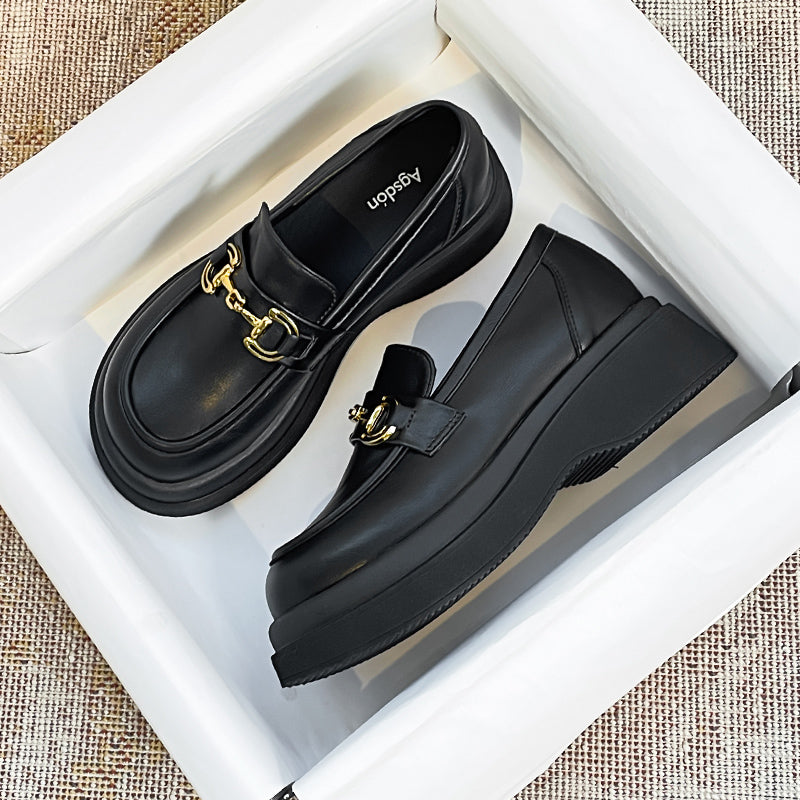 Leather Loafers With Chain