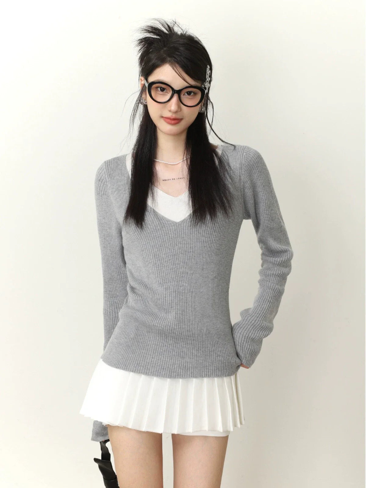 V-neck Long Sleeve Knit Sweater