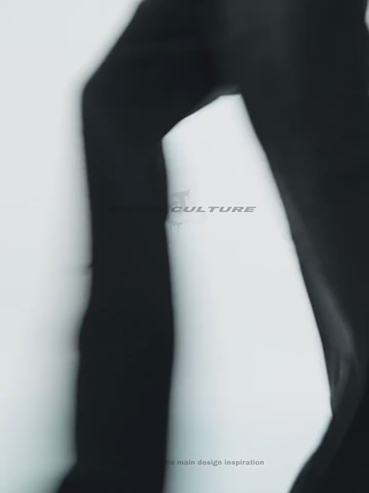 Zip Detail Flared Jeans