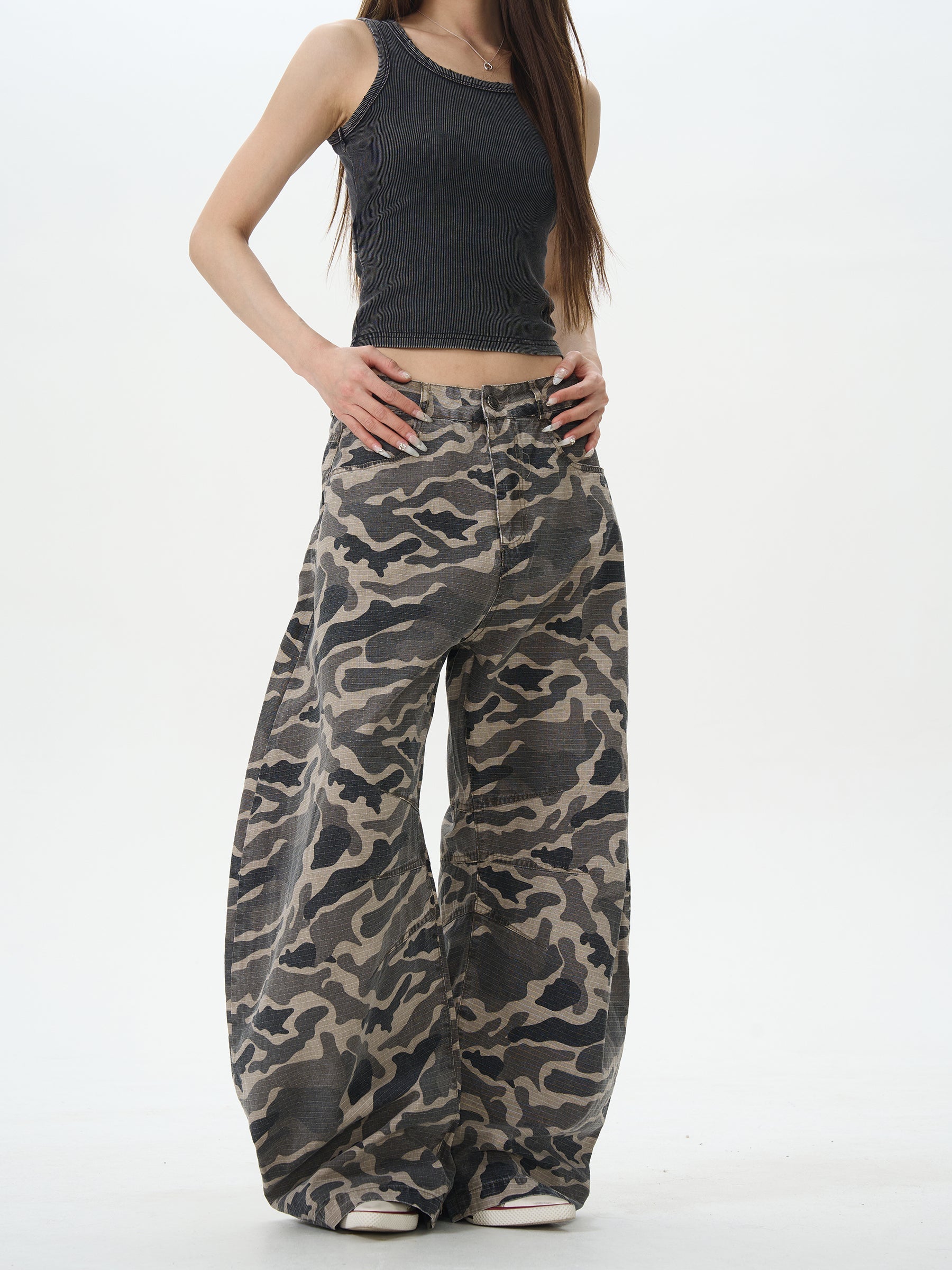 Wide Leg Camo Cargo Pants